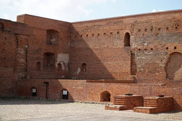 Ciechanow, Polonya - 8 Haziran 2024 Masovia Dük Kalesi 'ndeki avlu ve bodrumlar