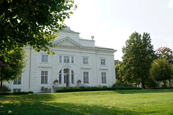 stock image Trakai, Lithuania - September 13th 2023 - Uzutrakis Manor, Tyszkiewicz family palace - view from the garden side