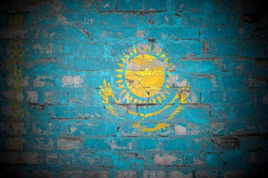 Kazakistan bayrağı tuğla duvar
