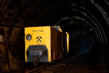 Nowa Ruda, Polonya - 4 Ağustos 2024 - Taşıma araçları