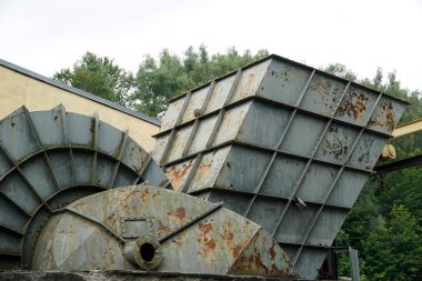 Nowa Ruda, Polonya - 4 Ağustos 2024 Kömür madenciliği makineleri