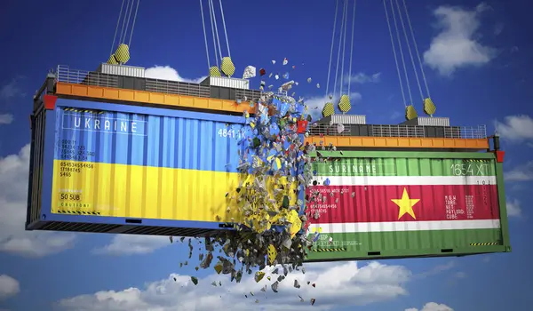 Ukrayna ve Surinam bayraklı kargo konteynerleri - 3 boyutlu illüstrasyon