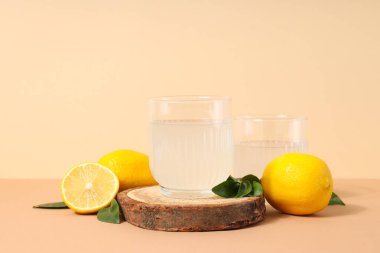 Lezzetli içecek kavramı, Limoncello, İtalyan limon likörü.