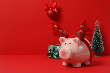 Domuz kumbaralı Noel finansmanı kavramı, metin için boşluk