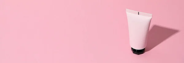 Трубка Косметики Розовом Фоне Место Текста — стоковое фото