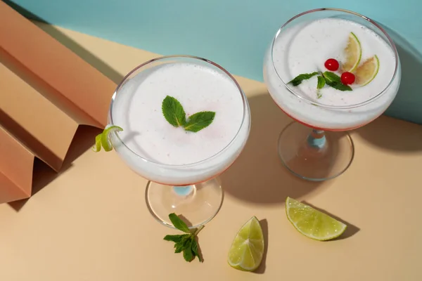 Konzept Des Köstlichen Cocktails Leckerer Kosmopolitischer Cocktail — Stockfoto