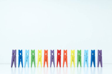 Çeşitlilik, Eklenti ve Eşitlik kavramı, metin için boşluk