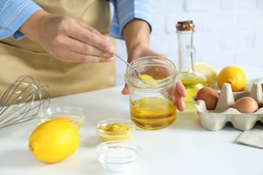 Yumurta sosu pişirme kavramı, mayonez sosu