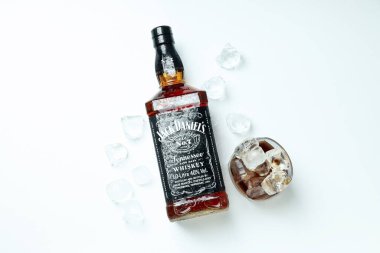 Odessa, Ukrayna, 03.11.2022: Alkol içeceği kavramı - Jack Daniels