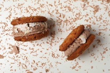 Tatlı yemek kavramı, dondurmalı kurabiyeler, üst manzara.