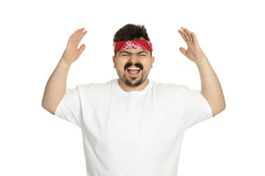 İnsanlar, beyaz arka planda izole genç şişman adam kavramı