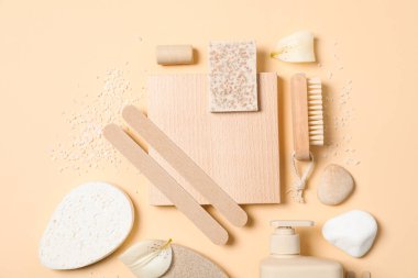 Yaratıcı ahşap kompozisyonun düz yatağı, üst görünüm