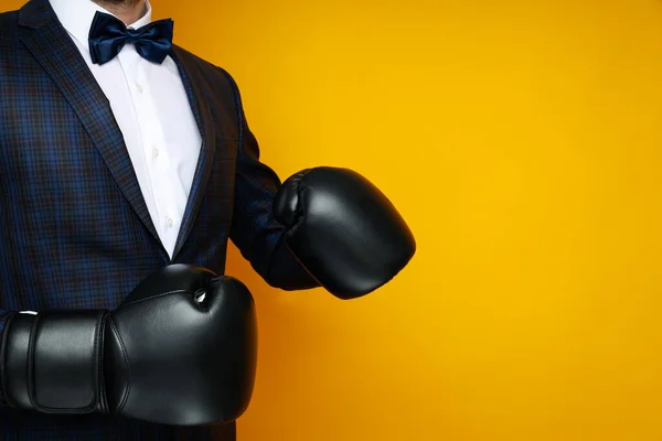 Businessman Boxing Gloves Yellow Background — Stok fotoğraf