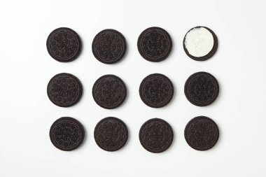 16.02.2022 - Odessa, Ukrayna: Oreo ile lezzetli kurabiye kavramı