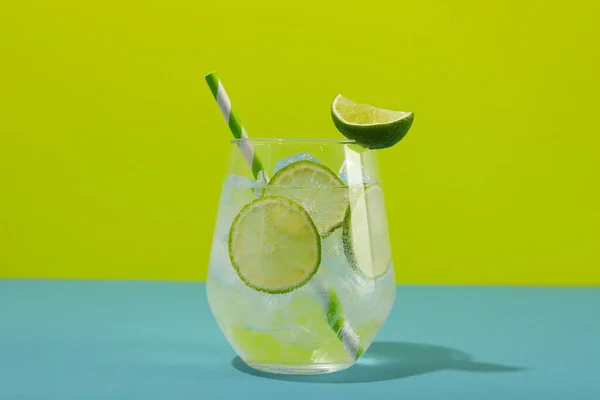 Glass Mojito Delicious Fresh Summer Cocktail — Stock Photo, Image