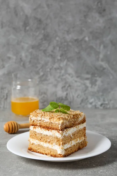 Concept Delicious Sweet Food Honey Cake Space Text — стоковое фото