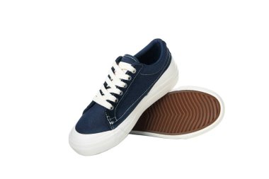 Ayakkabı kavramı - beyaz arkaplanda izole edilmiş spor ayakkabılar