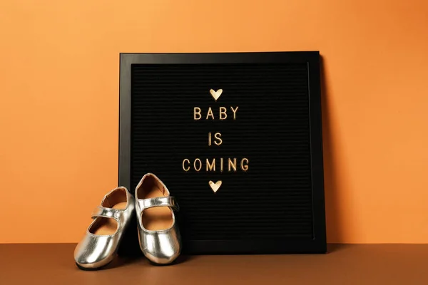 Sammansättning För Att Vänta Ett Baby Koncept Förberedelse För Moderskap — Stockfoto
