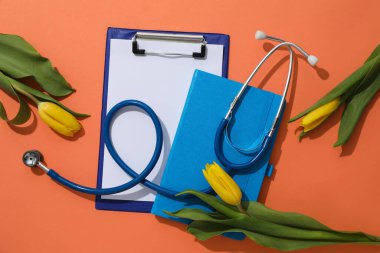 Uluslararası Hemşireler Günü - 12 Mayıs, üst görünüm