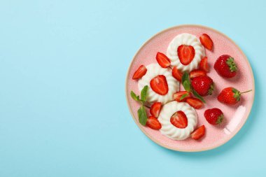 Lezzetli tatlı - Panna Cotta, metin için yer