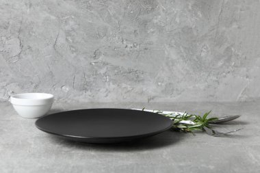 Boş tabak ile en düşük tablo ayarı, metin için boşluk