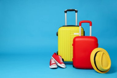 Bavul, valiz, yaz seyahati ve tatil için bavul