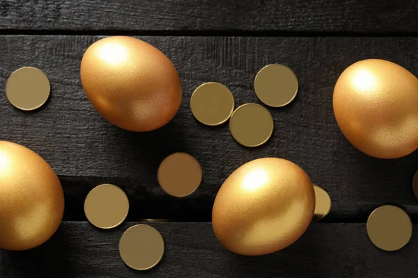 Concept Wealth Retirement Golden Eggs — Stock Photo, Image