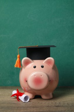 Lise ve üniversite konsepti mezuniyeti