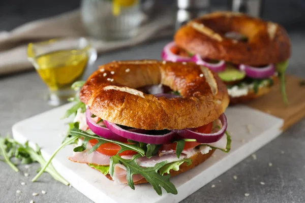 Concept Delicious Food Tasty Bagel Sandwich — Photo