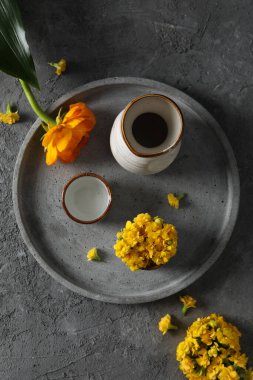 Geleneksel Japon alkollü içeceği - Sake, geleneksel Asya içecekleri konsepti