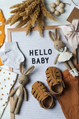 Bebek için bekleme kompozisyonu, üst görünüm