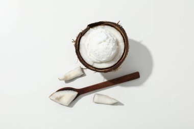 Yaz tatlısı - dondurma, hindistan cevizli dondurma