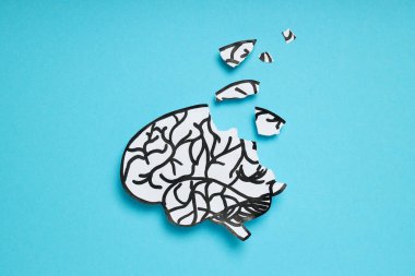 Bunama ve Parkinson hastalığı, ADHD, kafa hastalıkları teması.