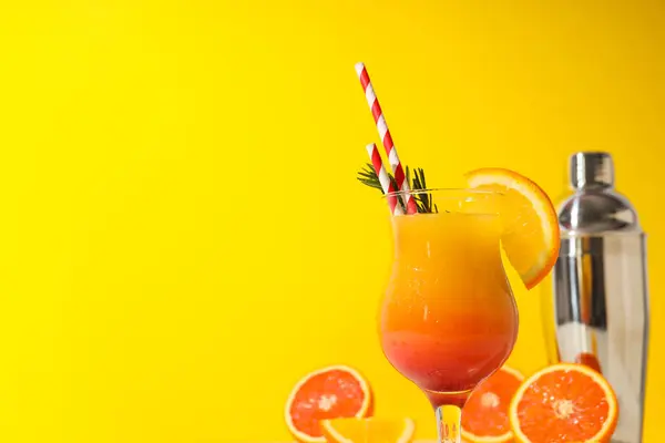 Cocktail Laranja Conceito Delicioso Cocktail Cítrico Verão Fresco — Fotografia de Stock