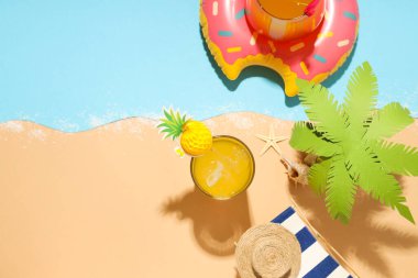 İçkiler, ferahlatıcı yaz içeceği, yaz havası konsepti.