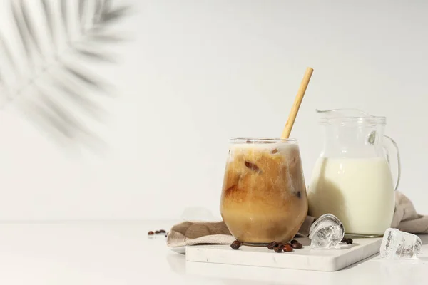 Kaltes Getränk Zur Erfrischung Eiskaffee Platz Für Text — Stockfoto
