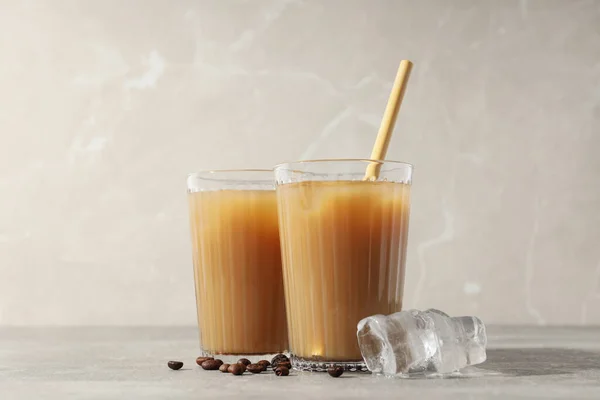 Soğuk Bir Içecek Ferahlatıcı Buzlu Kahve Taze Yaz Içeceği — Stok fotoğraf