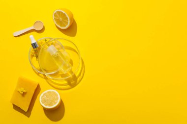 Yüz ve cilt bakım malzemeleri kavramı - Bal kozmetik