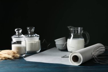 Pişirme ve pişirme için aksesuar kavramı - pişirme kağıdı