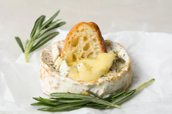 美味しいフランス料理のコンセプト Cambert Cheese — ストック写真