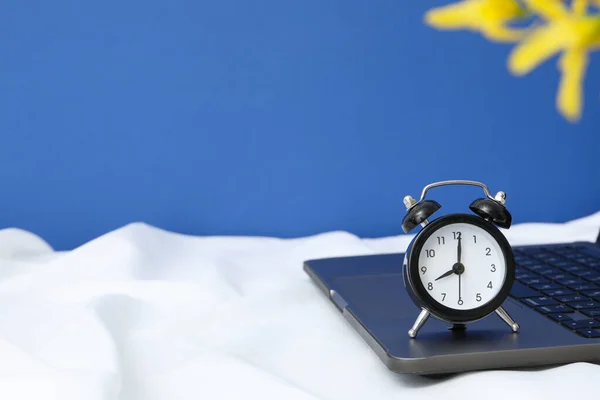 Concept Time Management Alarm Clock — Stock Photo, Image