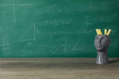 Okul ve tahtalı eğitim kavramı