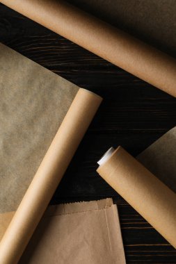 Pişirme ve pişirme için aksesuar kavramı - pişirme kağıdı