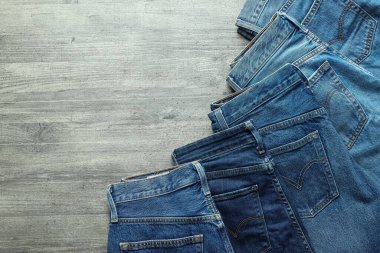 Odessa, Ukrayna, 17.05.23: Modern Levis kotu, gündelik modern kıyafet kavramı