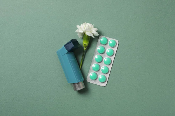 世界喘息デー アレルギーケアの概念 Asthma — ストック写真