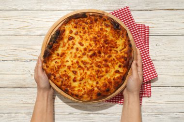 Ulusal Gürcistan mutfağı, un ürünü - Khachapuri