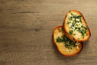 Lezzetli tostlar sarımsak, ev yapımı ürünler aperatif.