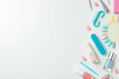 Tırnak sanatı kavramı, pedikür ve manikür aletleri.