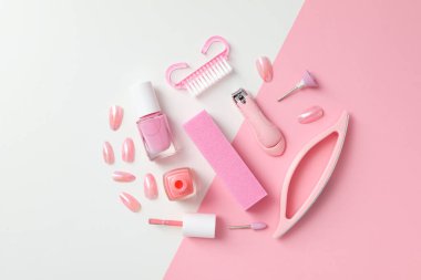 Tırnak sanatı kavramı, pedikür ve manikür aletleri.