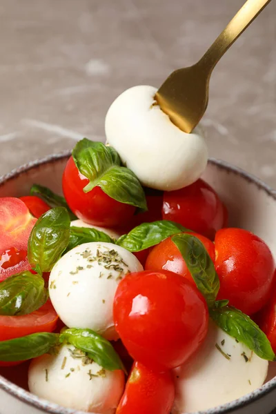 Концепция Вкусной Итальянской Кухни Капрезе Салат — стоковое фото